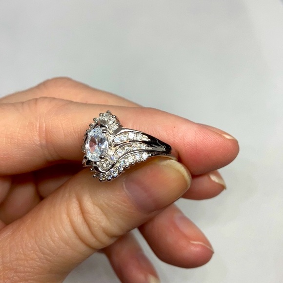 🎄NWT Simulated Diamond ring sterling silver J-39 - Picture 5 of 10
